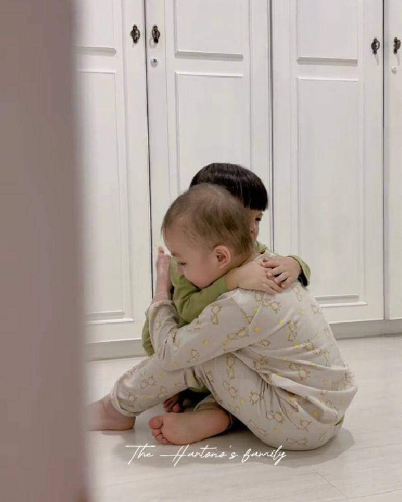 Tiktok.com/@claycliffhartono