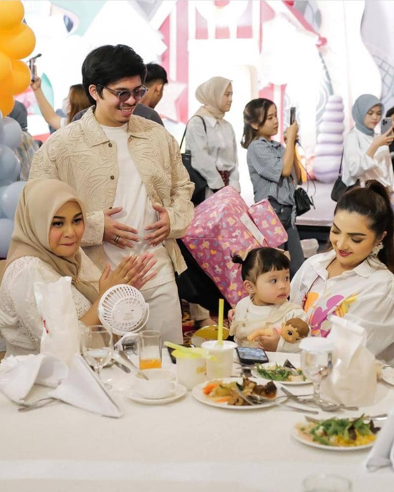 Instagram.com/attahalilintar