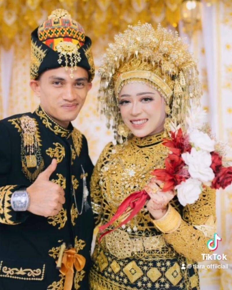 Instagram.com/tiara_luxury_boutiquee