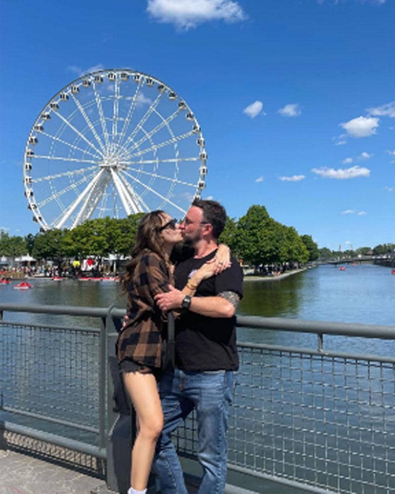 Instagram.com/rezerdewi