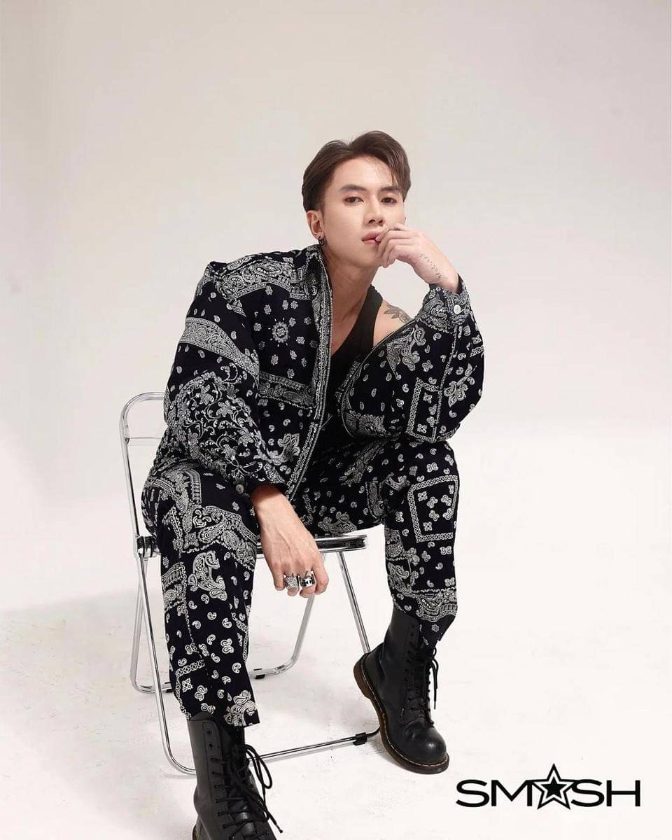 Instagram.com/smash_ina