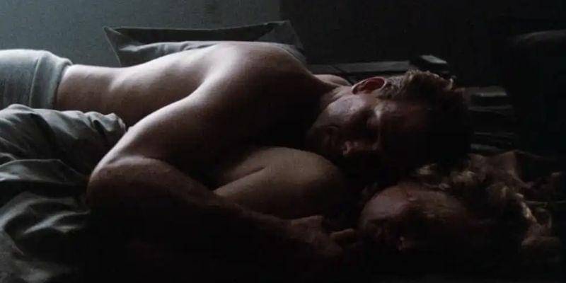 Uning aytishicha, to‘liq metrajli porno filmlarni tomosha qilishga ulgurdi.