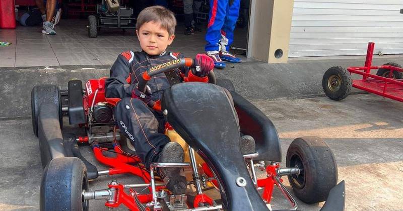 Instagram.com/alexanderbarackel