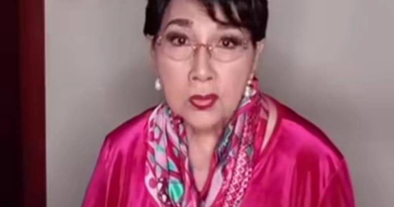 Instagram.com/titiekpuspa_official