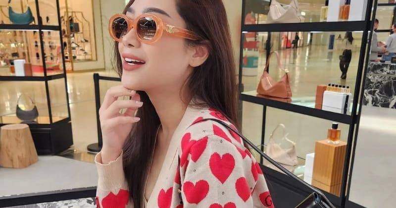 Instagram.com/poppycapella_