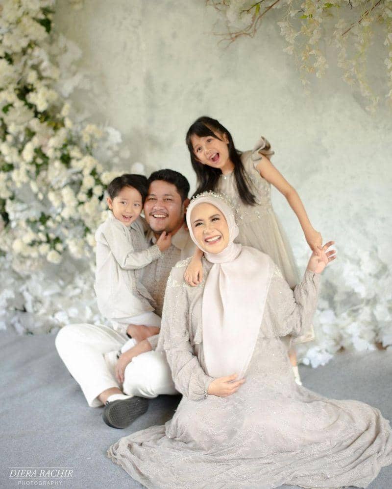 Instagram.com/ryana_dea