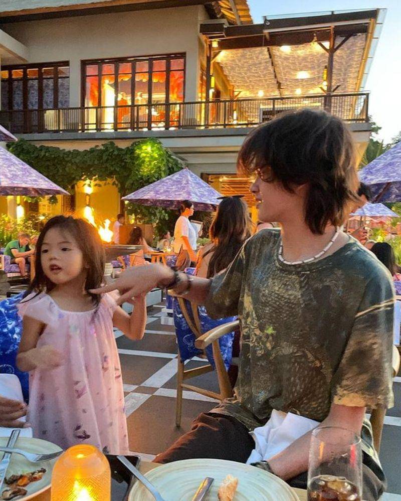 Instagram.com/farahquinnofficial