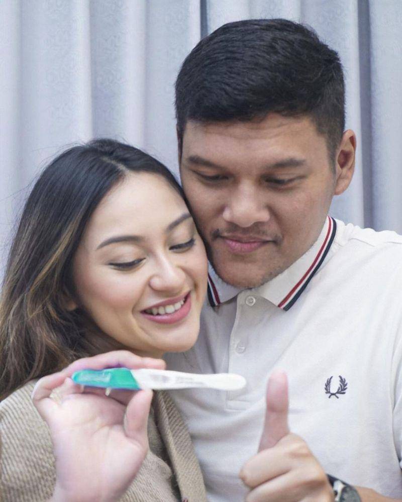 Instagram.com/@memes_prameswari