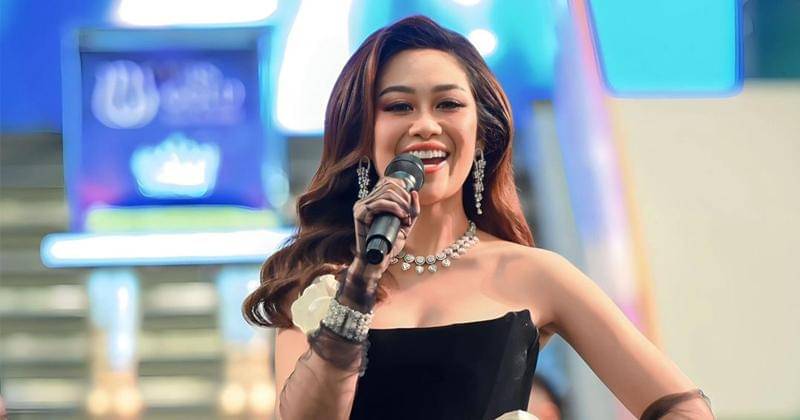 Instagram.com/poppycapella_