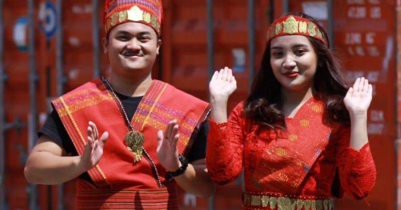 Instagram.com/sewabajuadat.id