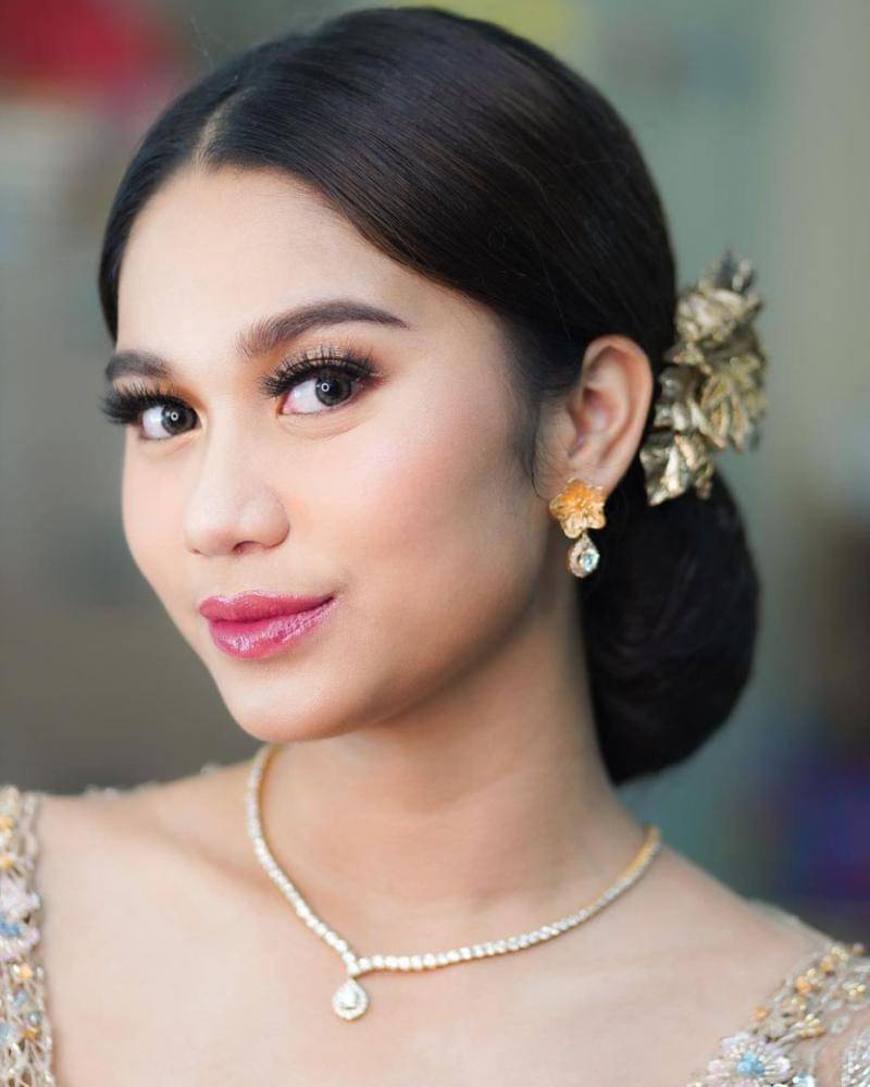 Instagram.com/azizahsalsha_