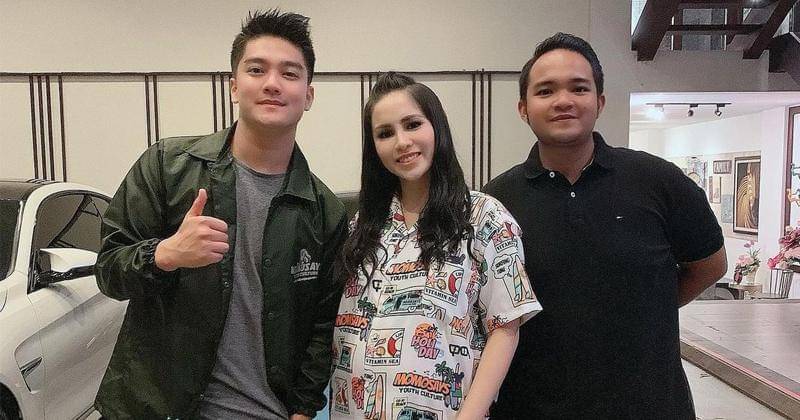 Instagram.com/therealmomogeisha