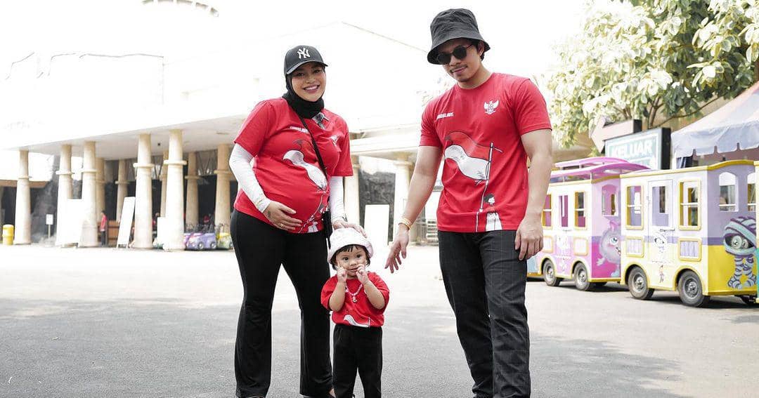 Instagram.com/aurelie.hermansyah