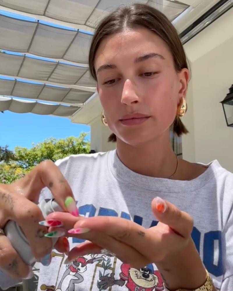 Tiktok.com/@haileybieber