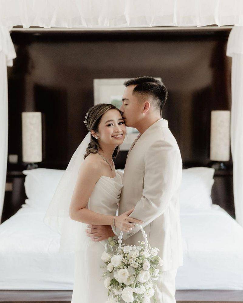 Instagram.com/thebridestory