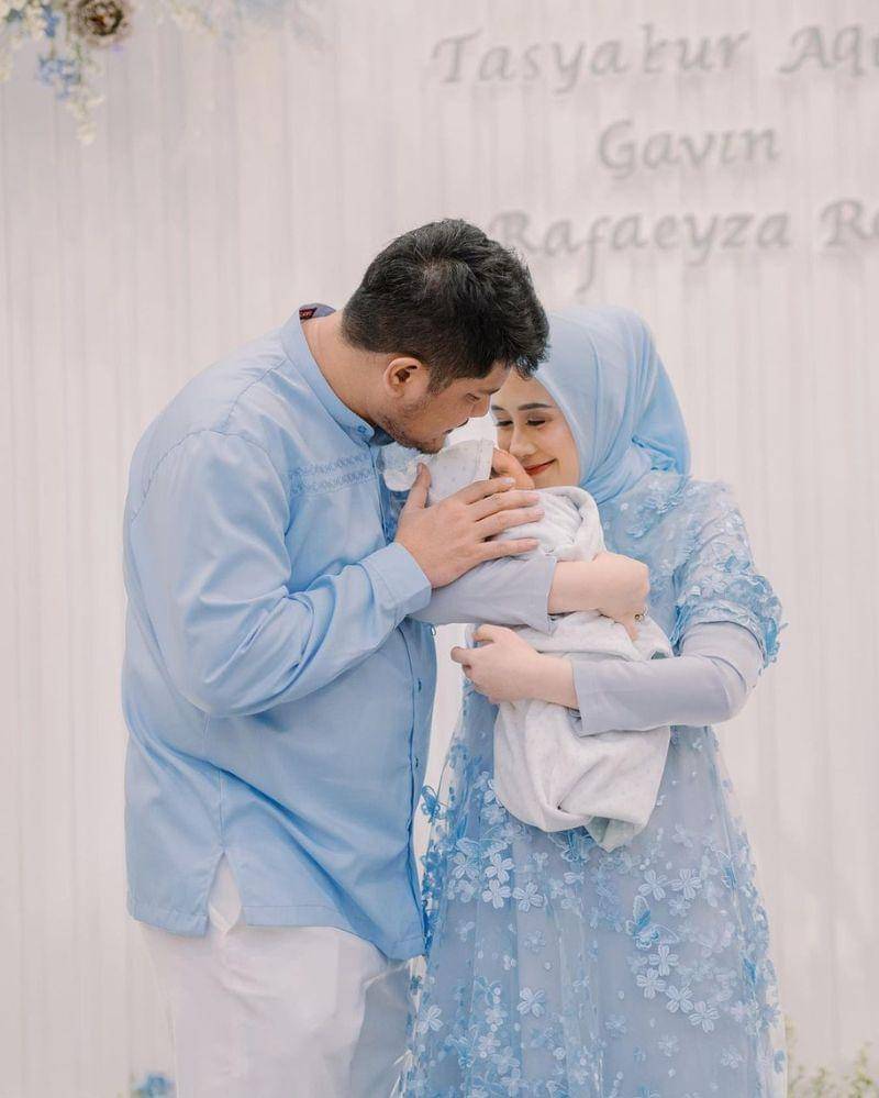 Instagram.com/@ryana_dea