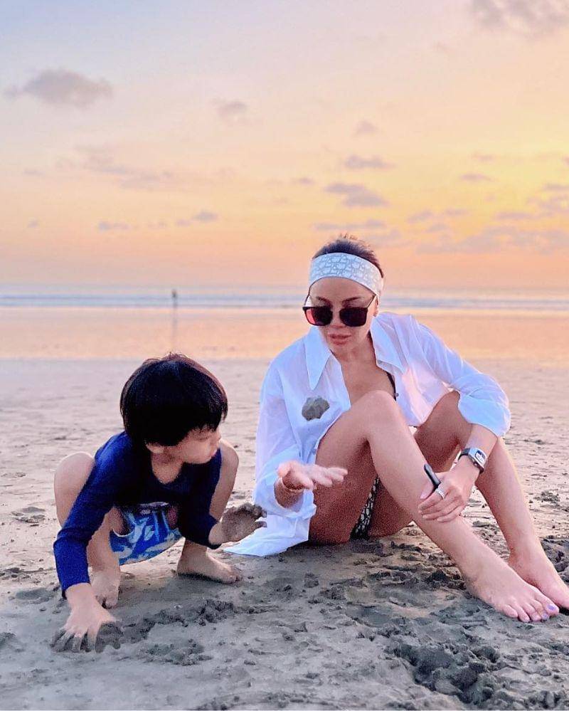 Instagram.com/nikitamirzanimawardi_172