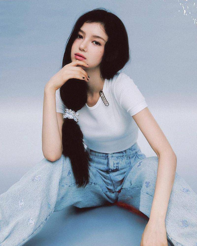 Twitter.com/NewJeansDaily