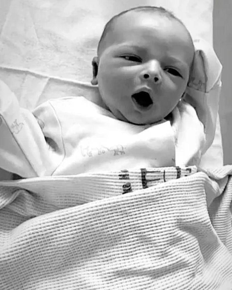 Instagram.com/lauratott__