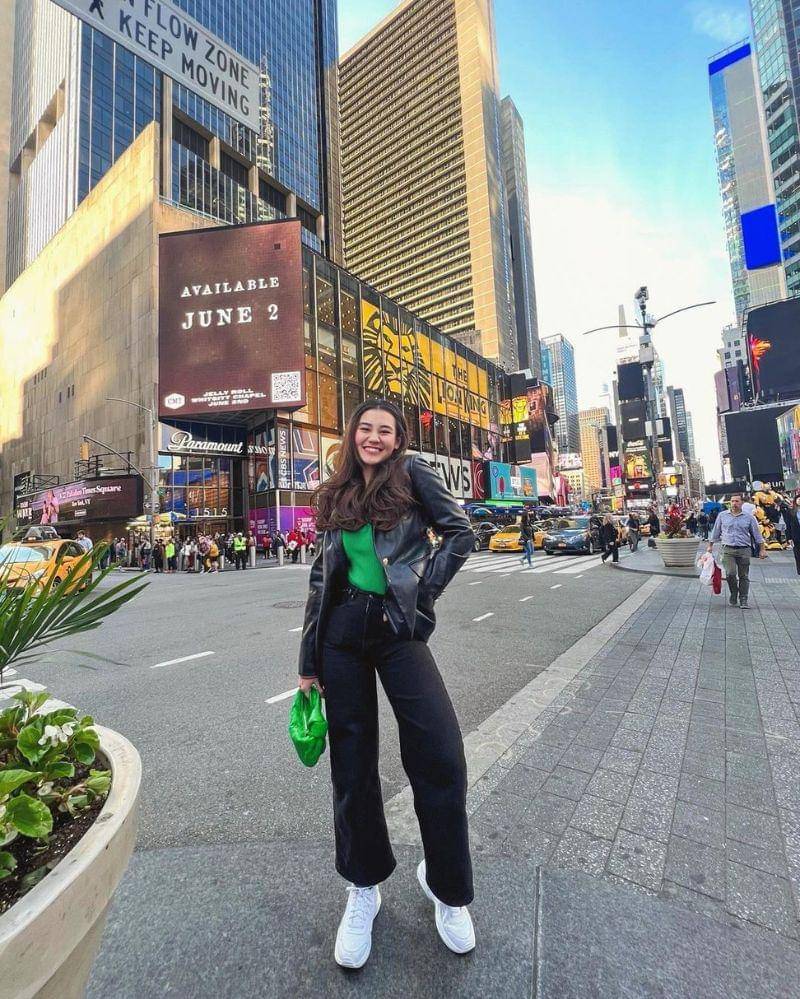 Instagram.com/aaliyah.massaid