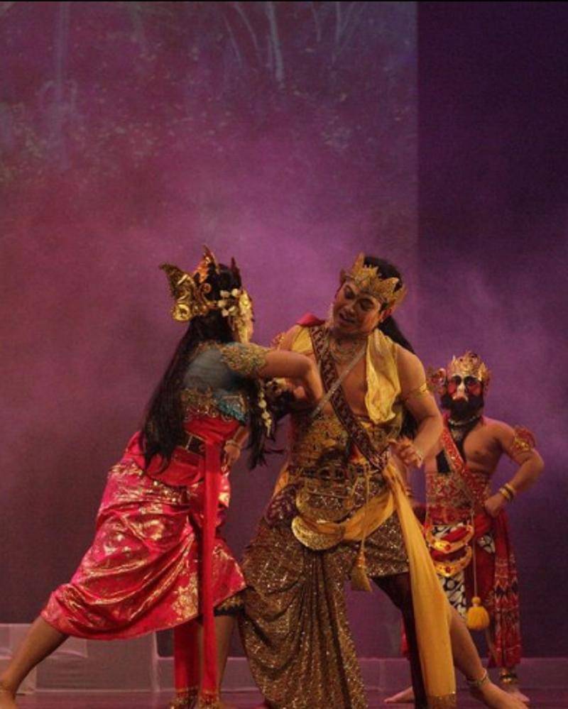 instagram.com/festivalteaterjakarta