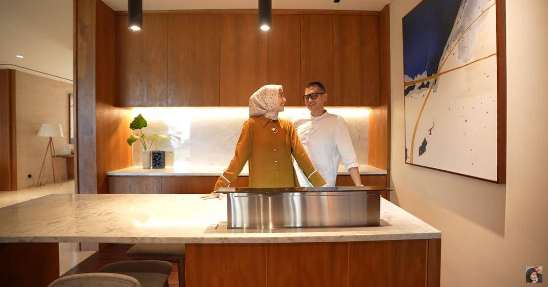 YouTube.com/CikyCitraRezkya