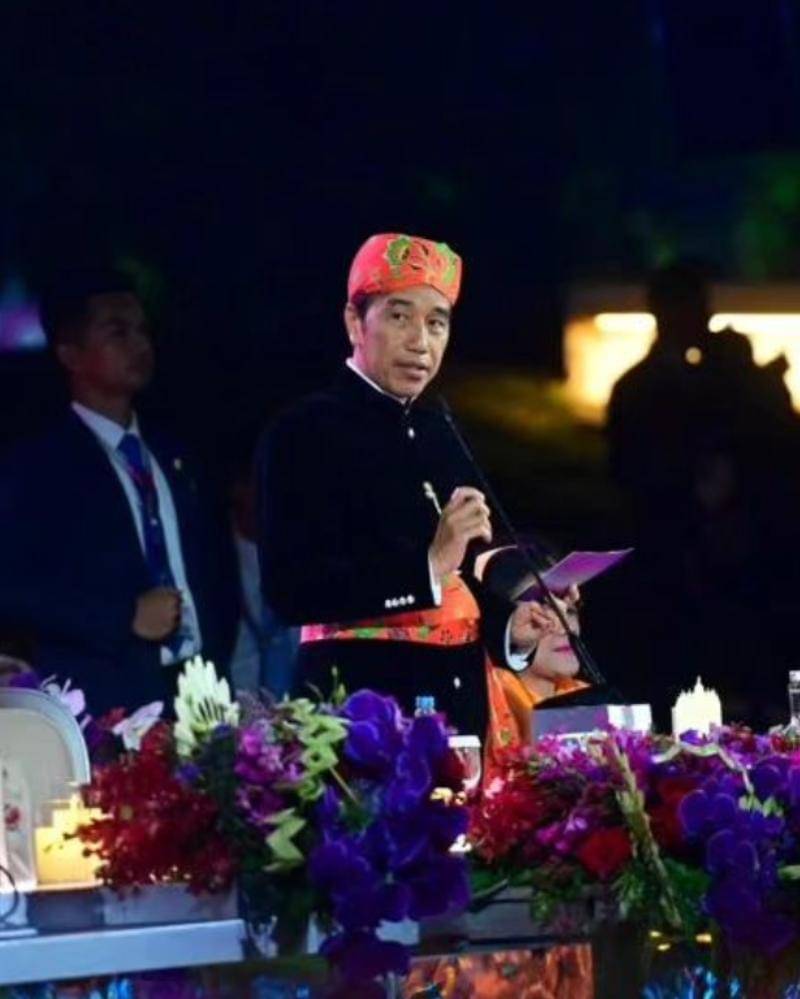 Instagram.com/jokowi