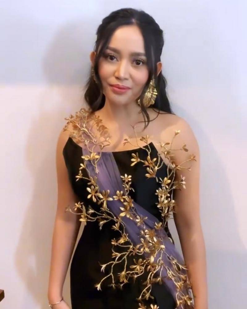 Instagram.com/askyfebrianti