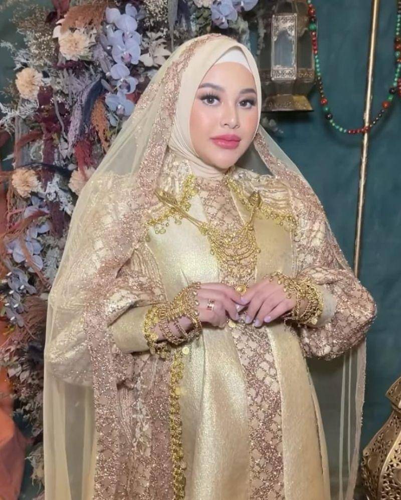 Instagram.com/@rhay_david