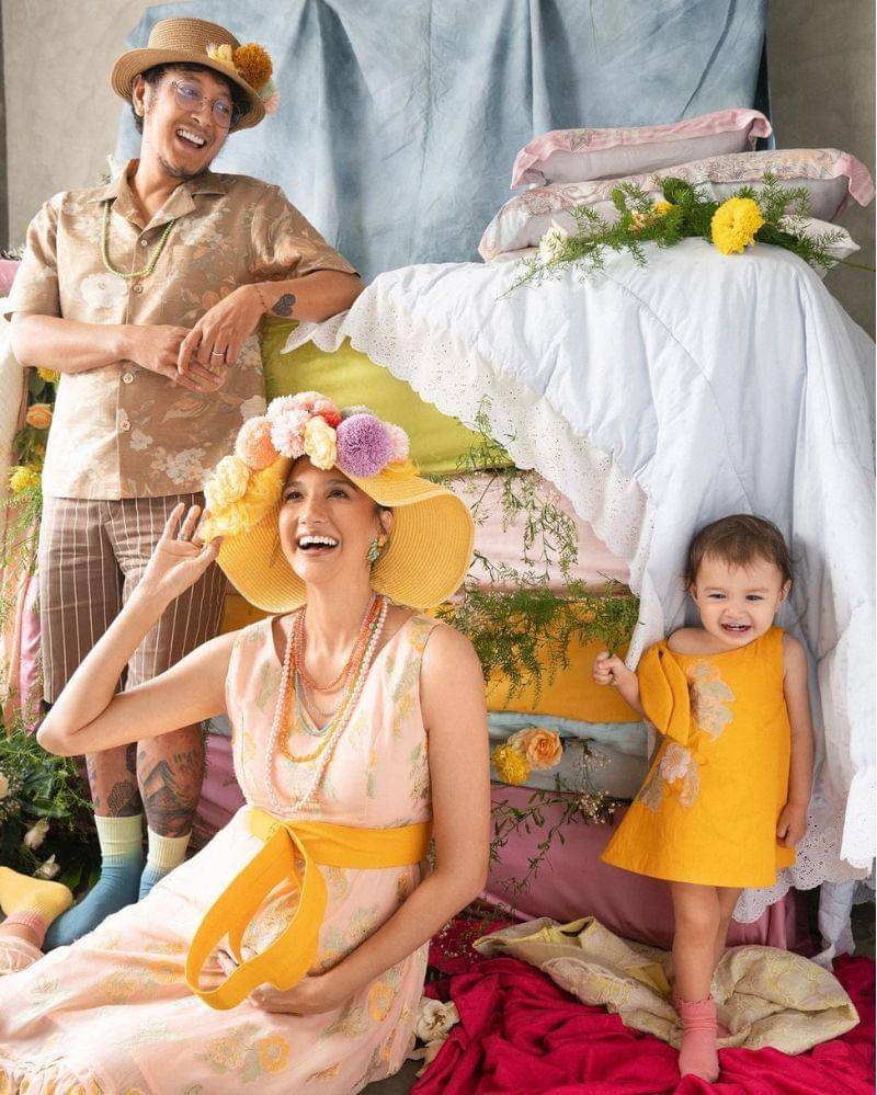 Instagram.com/@nadinelist