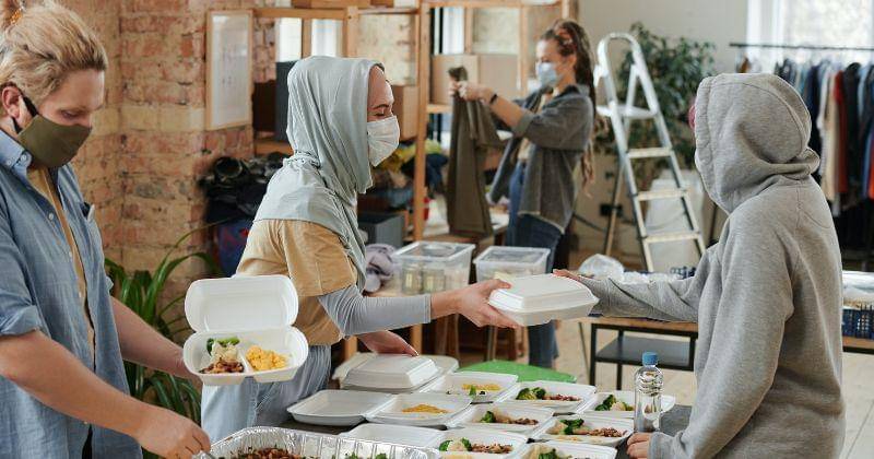 Pexels/Julia M Cameron