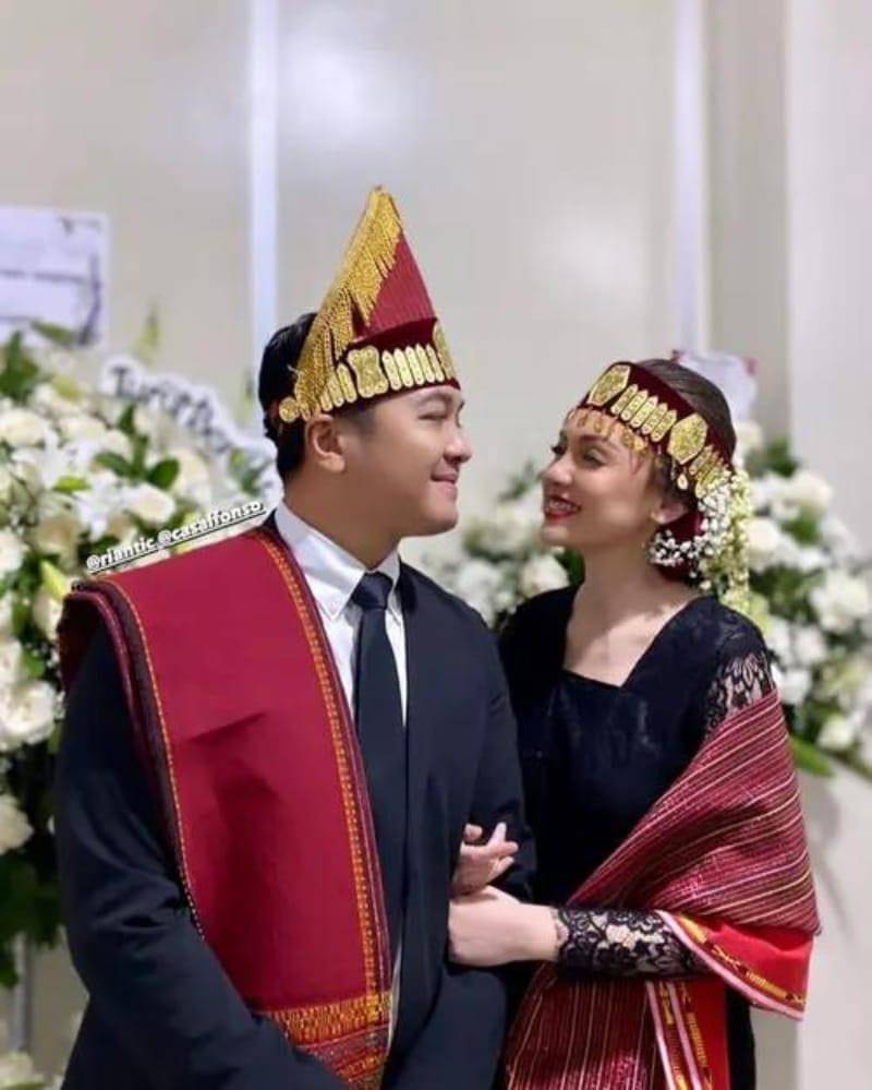 Instagram.com/olivelngrn