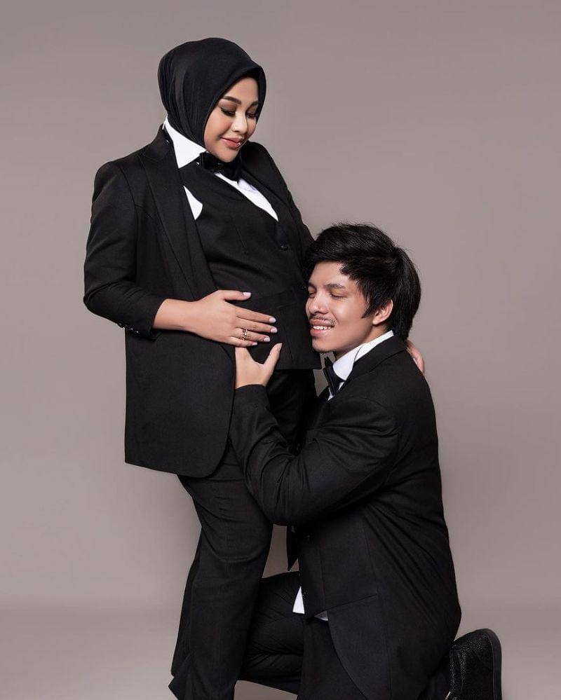 Instagram.com/@aurelie.hermansyah