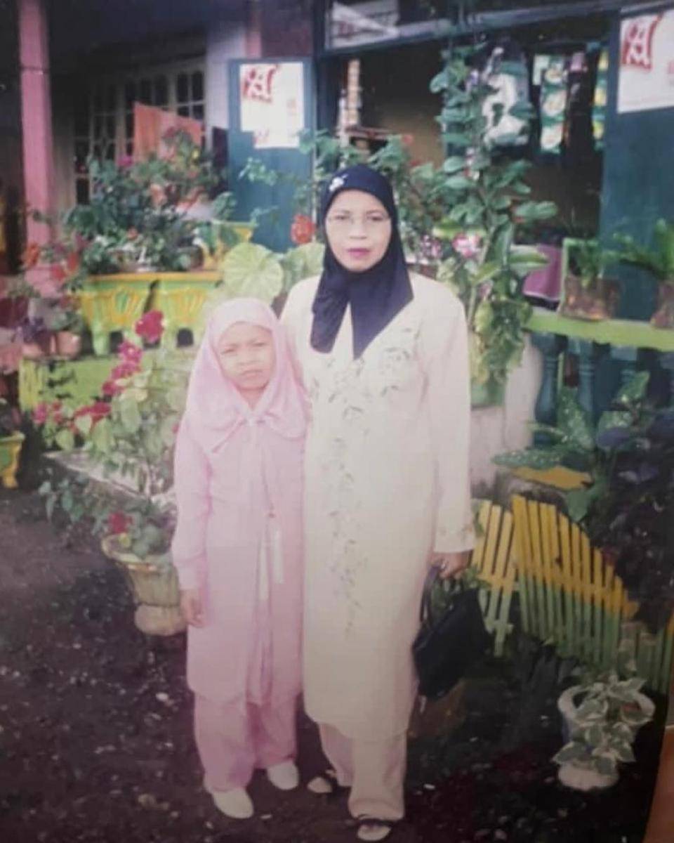 Instagram.com/r.apriyanig