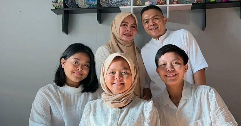 Instagram.com/khanzazulfanihayah