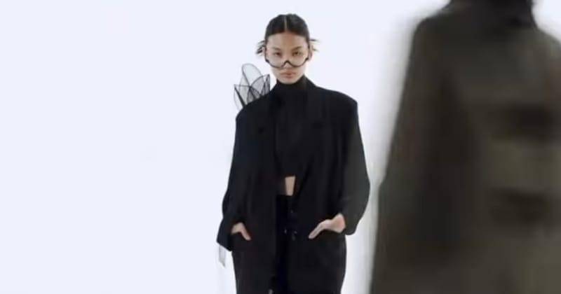 Instagram.com/blzr.id