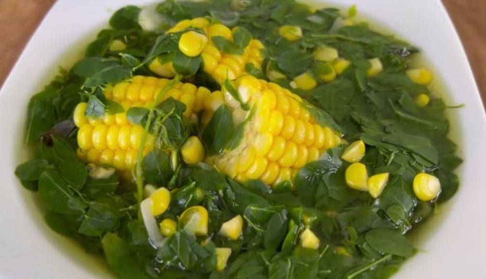 Sayur daun kelor (YouTube.com/Ceceromed Kitchen)