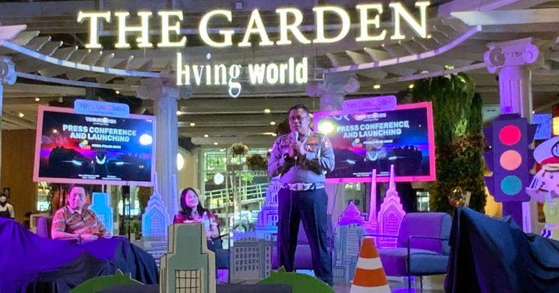 Popmama.com/Michelle Velita