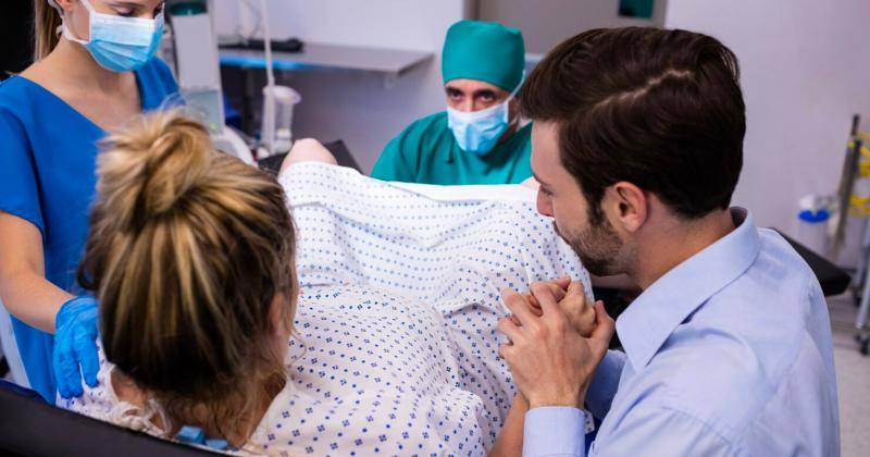 7 Hal Ini Dianjurkan Dokter untuk Tidak Dilakukan Mama saat Melahirkan