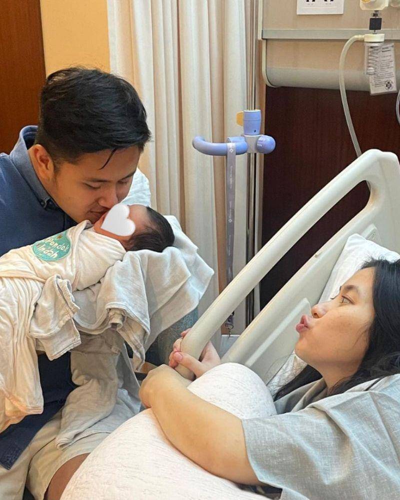 Instagram.com/@zhrtiaraashilla