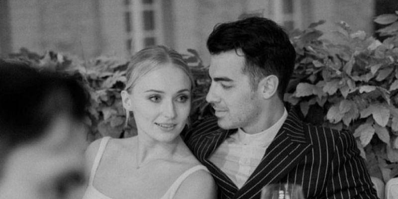 Instagram.com/joejonas