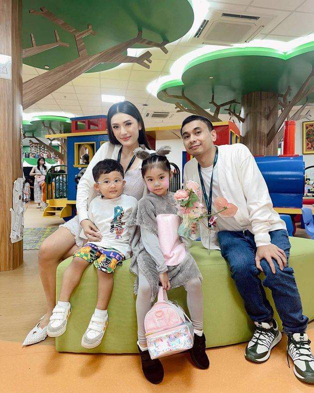 Instagram.com/anissaaziza