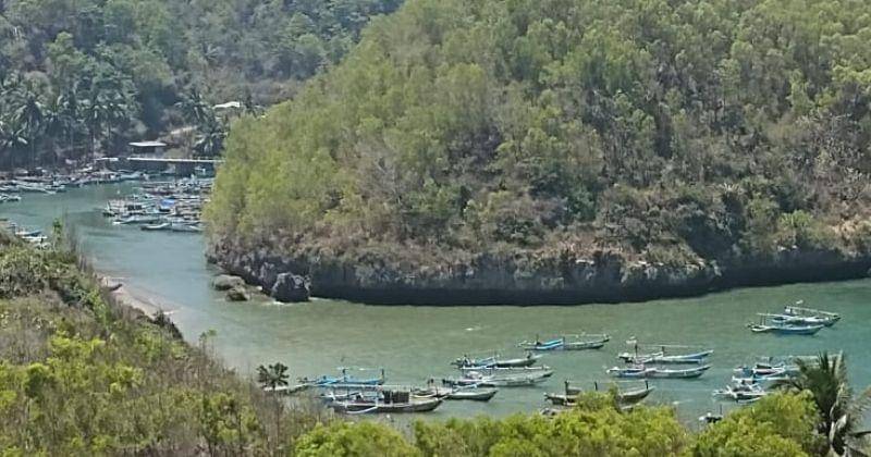 Popmama.com/Onic Metheany