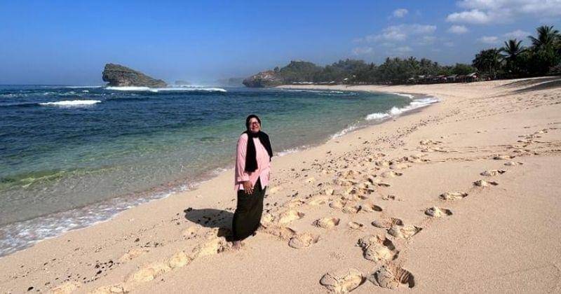 Popmama.com/Onic Metheany