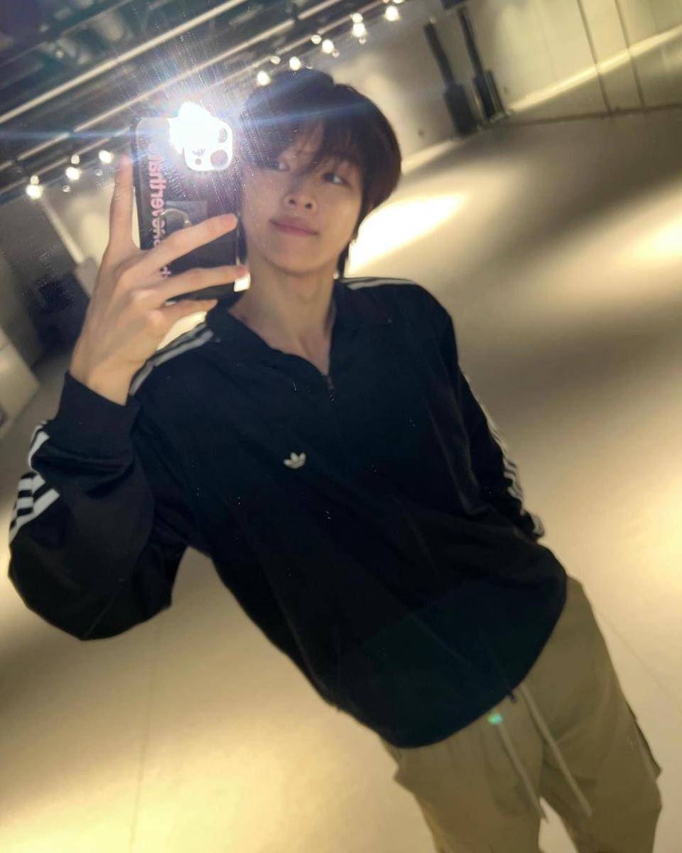 Instagram.com/riize_official