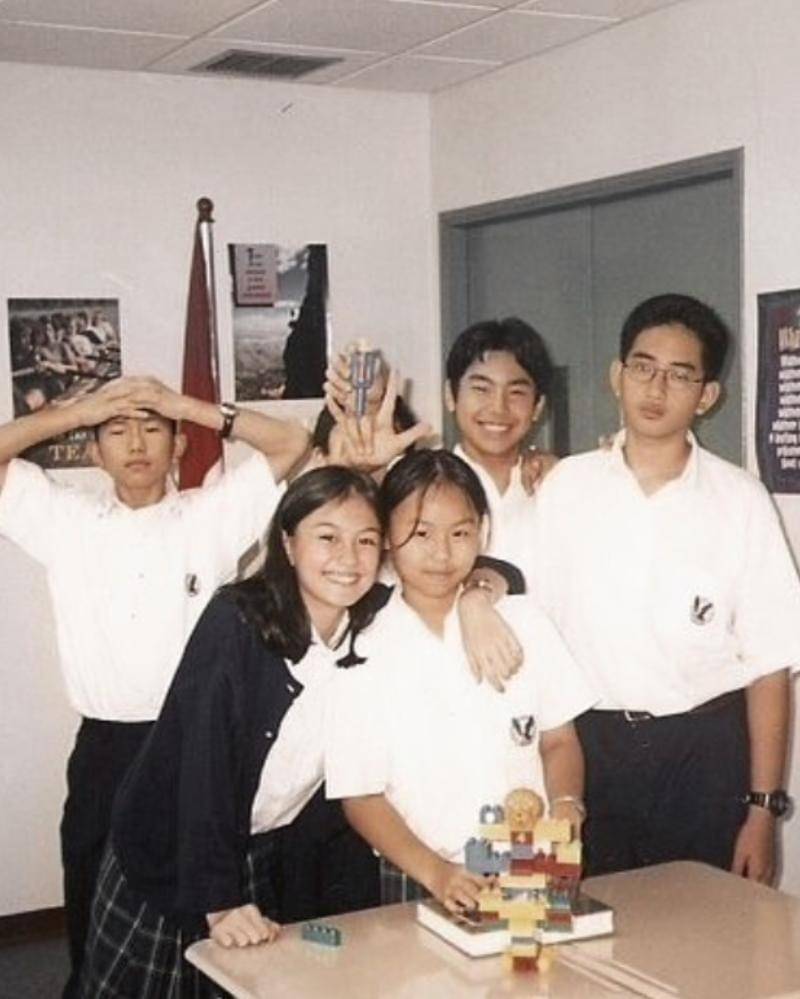 instagram.com/agnezmo