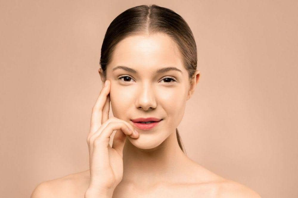 ilustrasi glowing skin