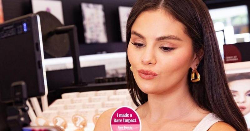 Instagram.com/rarebeauty