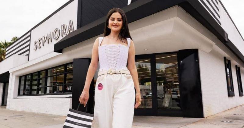 Instagram.com/rarebeauty