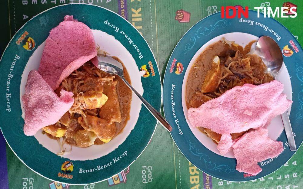10 Tempat Wisata Kuliner Solo Terdekat yang Lagi Hits